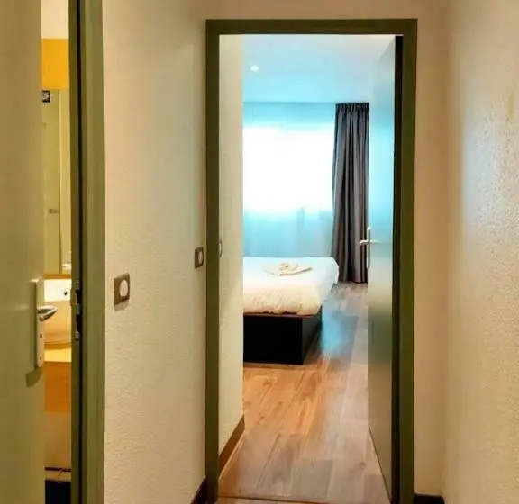 スタンダードルーム, B&b Hotel Cambrai