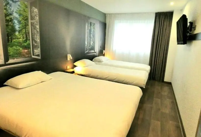 スタンダード４人部屋, B&b Hotel Cambrai