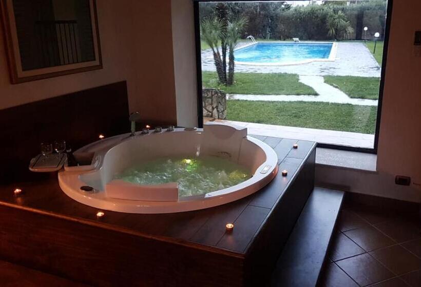 キングサイズベッドのスタンダードルーム, La Tenuta Del Barone