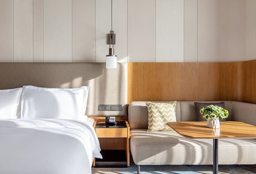 스탠다드 룸 더블 침대, Holiday Inn Chengde Park View, An Ihg