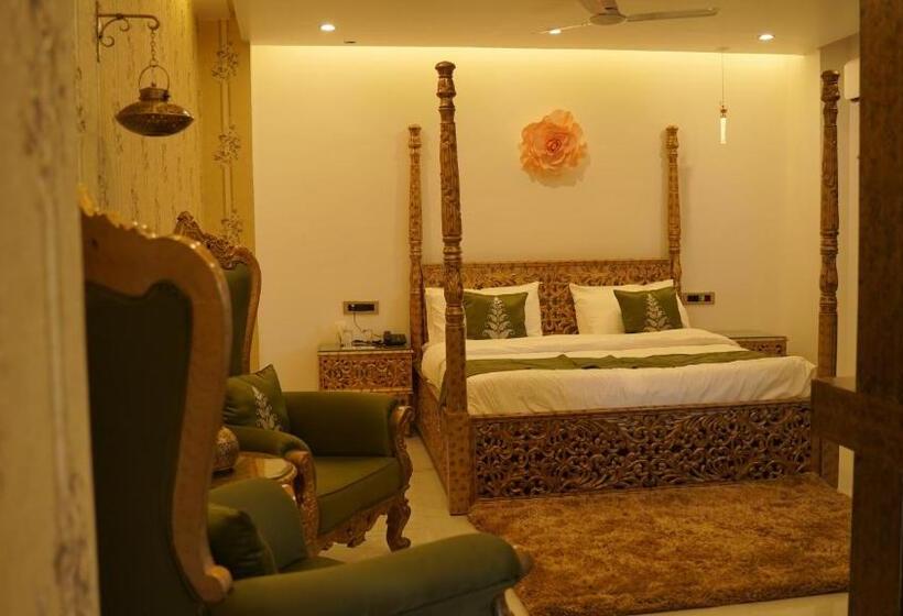 اتاق استاندارد, Sahebs Castle Mcleodganj