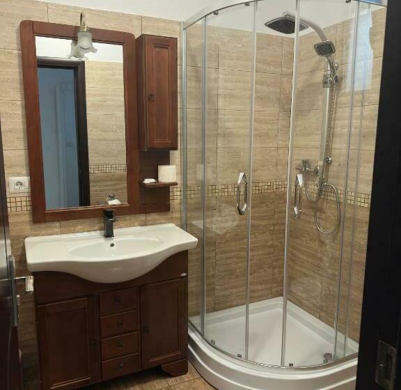 اتاق استاندارد, Casa Maramureșană