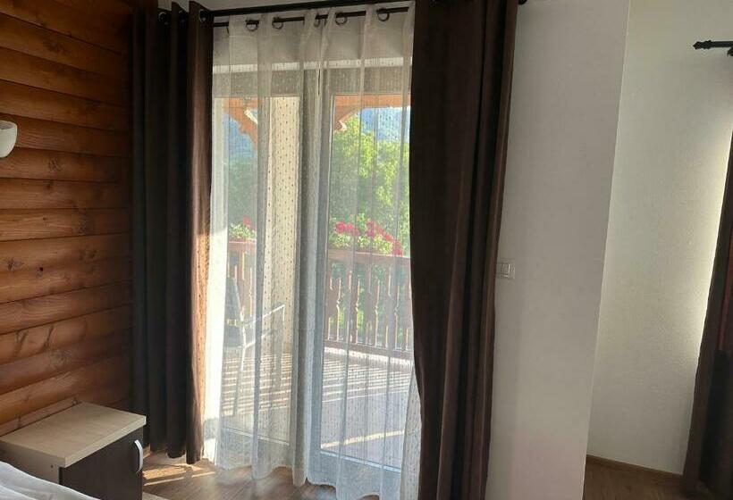 اتاق خانوادگی, Casa Maramureșană