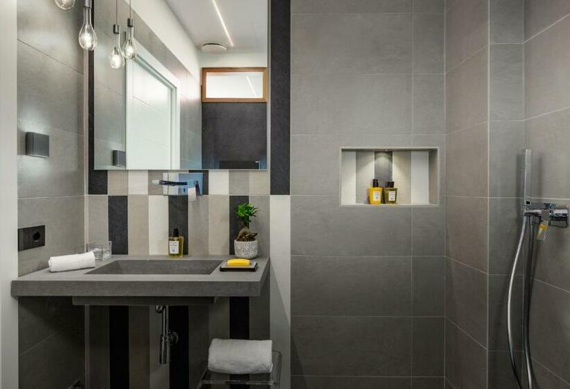 스탠다드 룸, Qui Vicino Boutique Rooms And Suites