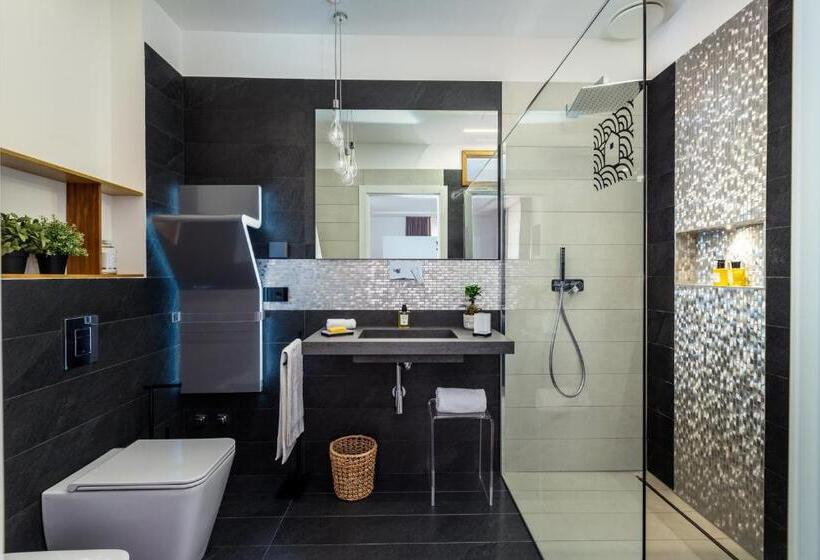 디럭스 룸, Qui Vicino Boutique Rooms And Suites