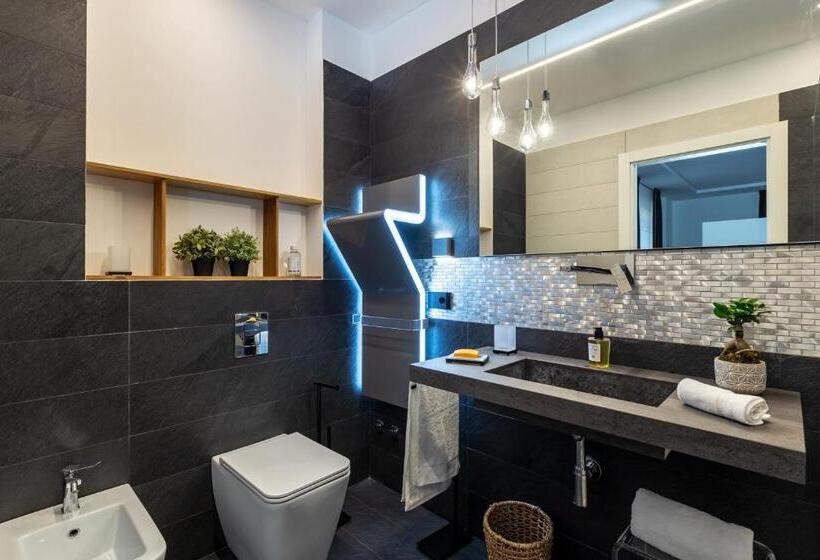 디럭스 룸, Qui Vicino Boutique Rooms And Suites