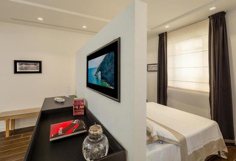 디럭스 룸, Qui Vicino Boutique Rooms And Suites