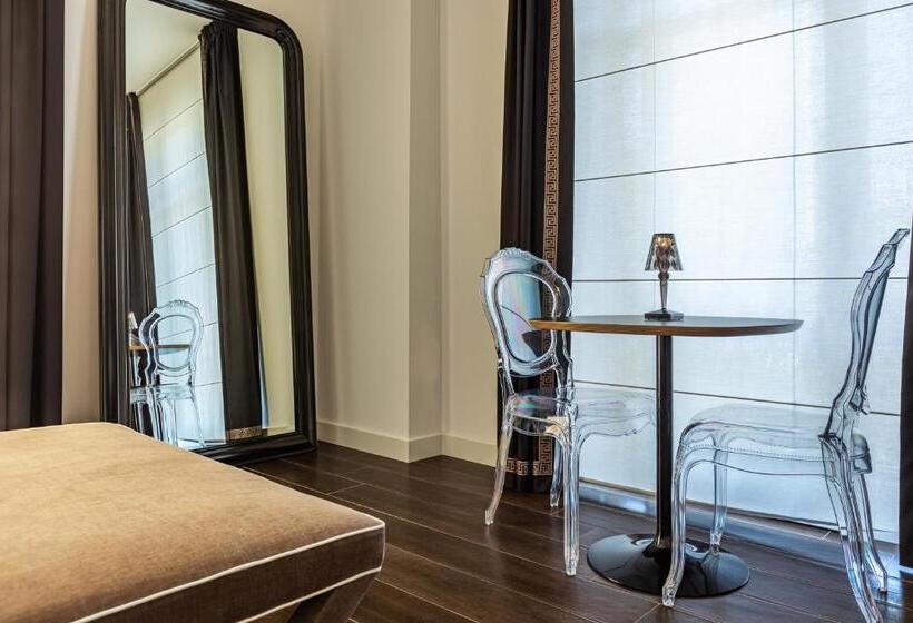 디럭스 룸, Qui Vicino Boutique Rooms And Suites