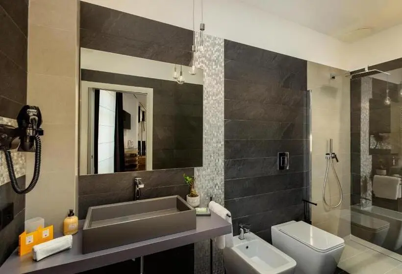 سوییت جونیور, Qui Vicino Boutique Rooms And Suites