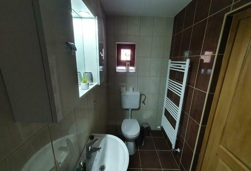 １ベッドルームのスーペリアアパートメント, Réteskert Vendégház és Apartman