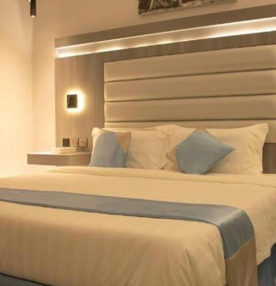 キングサイドベッドのスタンダードワンルーム, Manazeli Jeddah