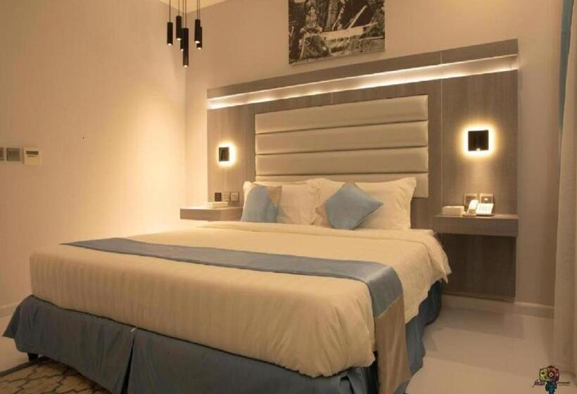 キングサイドベッドのスタンダードワンルーム, Manazeli Jeddah