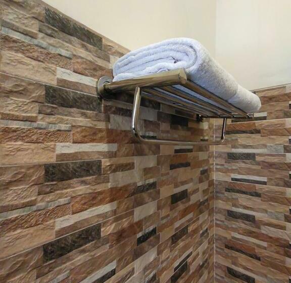 חדר דחוקס עם מיטת קינג, Dreamland  And Lounge