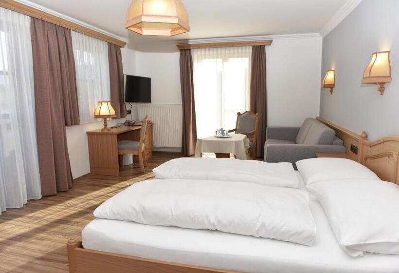 Номер Стандарт с Балконом, Gasthof Hotel Andlwirt