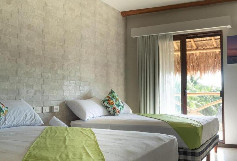 غرفة قياسية مزوَّدة بشُرفة, Mayari Holbox