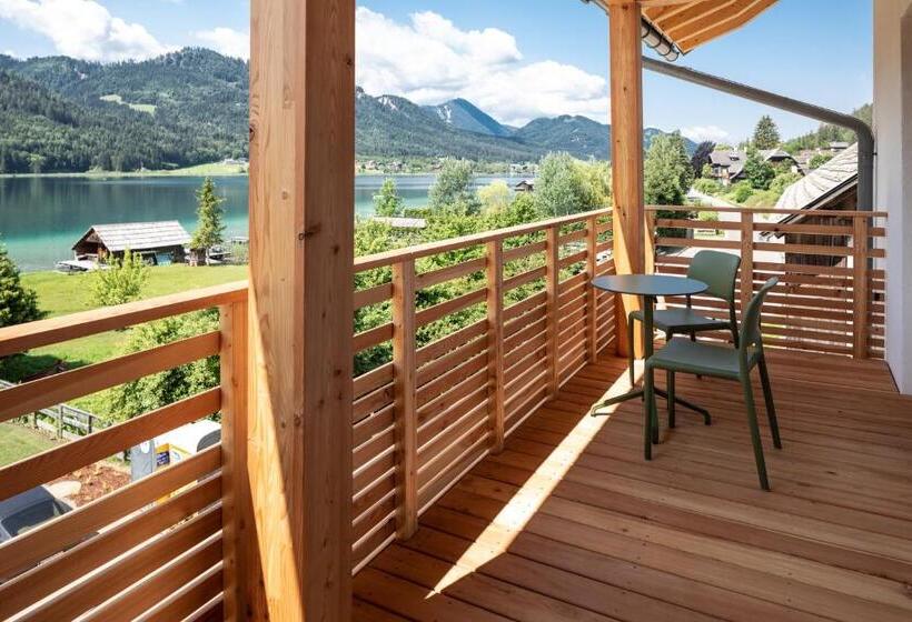 غرفة سوبيريور, Neusacherhof