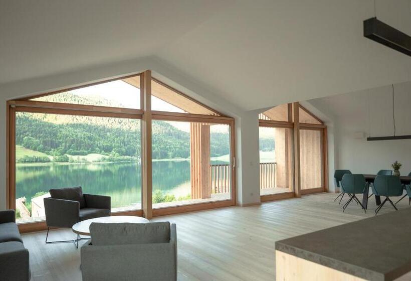 شقة 3 غرف, Neusacherhof