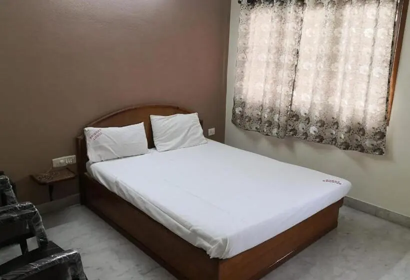 エコノミールーム, Sridhar Lodge