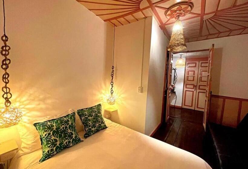 Huis met 1 Slaapkamer, Mahalo Hostel