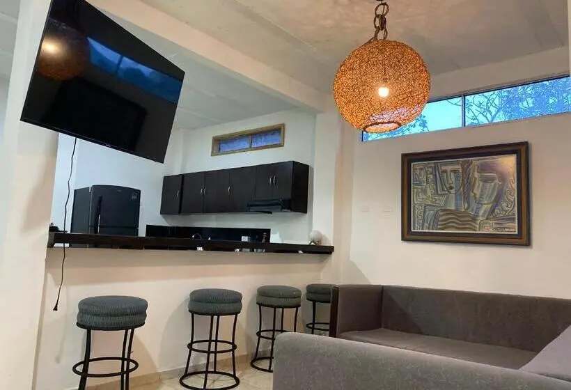 １ベッドルームのデラックスアパートメント, Mahalo Hostel
