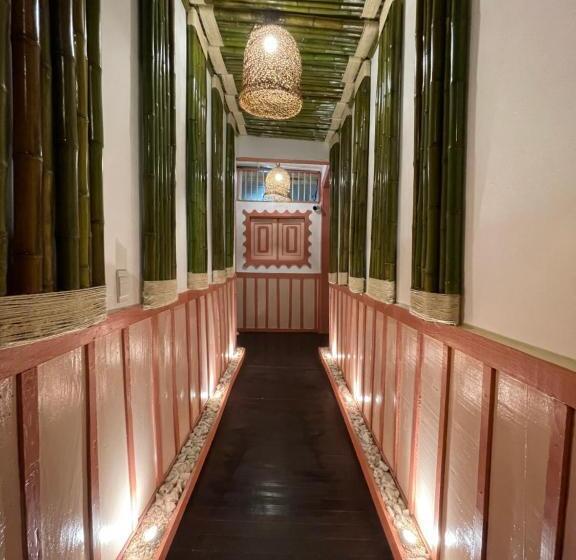 Huis met 1 Slaapkamer, Mahalo Hostel