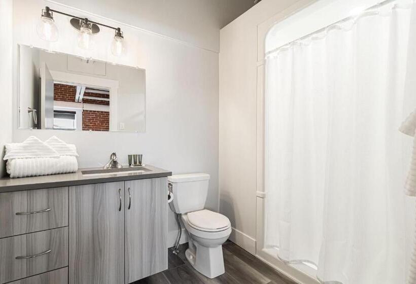 Люкс 3 Спальни, Station 1 By Terra Hospitality