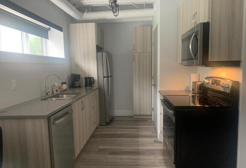 Полулюкс, Station 1 By Terra Hospitality