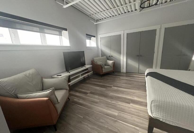 Студия Стандарт, Station 1 By Terra Hospitality