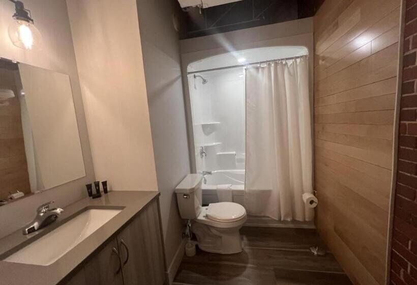 Полулюкс, Station 1 By Terra Hospitality