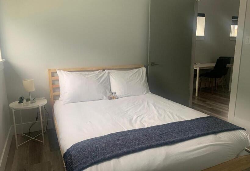 Полулюкс, Station 1 By Terra Hospitality