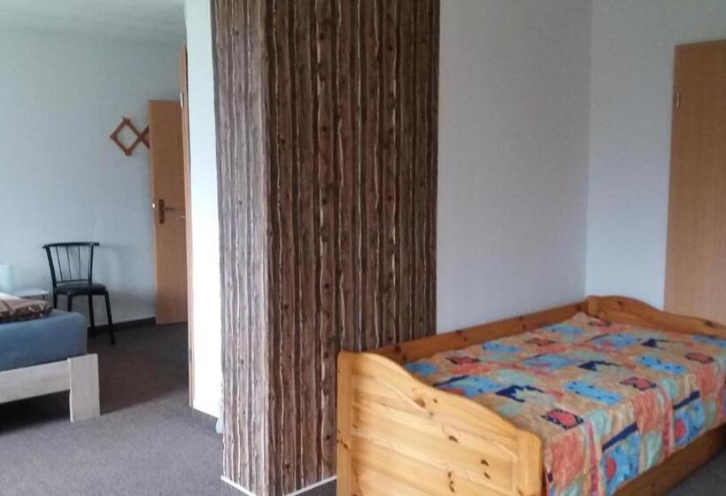 Номер Стандарт Трехместный, Pension Garni Zur Schamper Mühle