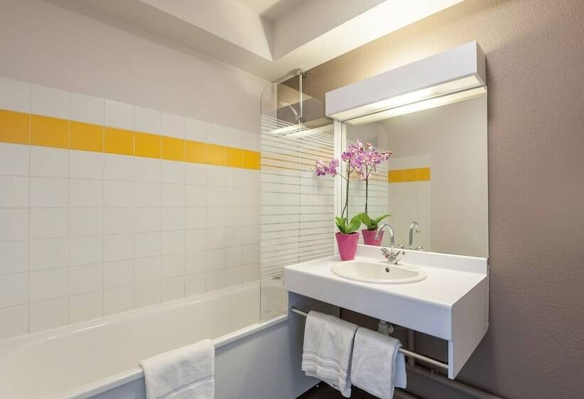 استودیوی استاندارد, Appart City Classic Lyon Part Dieu Garibaldi