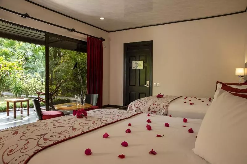 سوییت جونیور سوپریور, Arenal Manoa Resort & Hot Springs