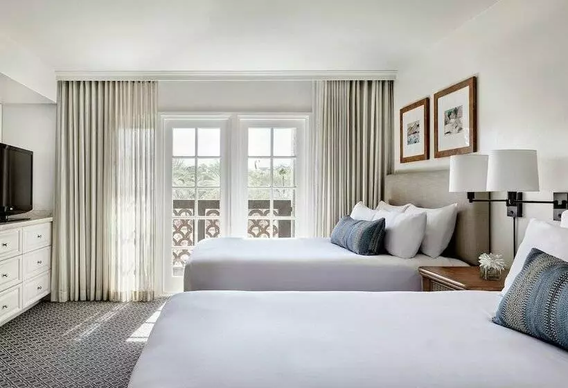 デラックススイート, Arizona Grand Resort