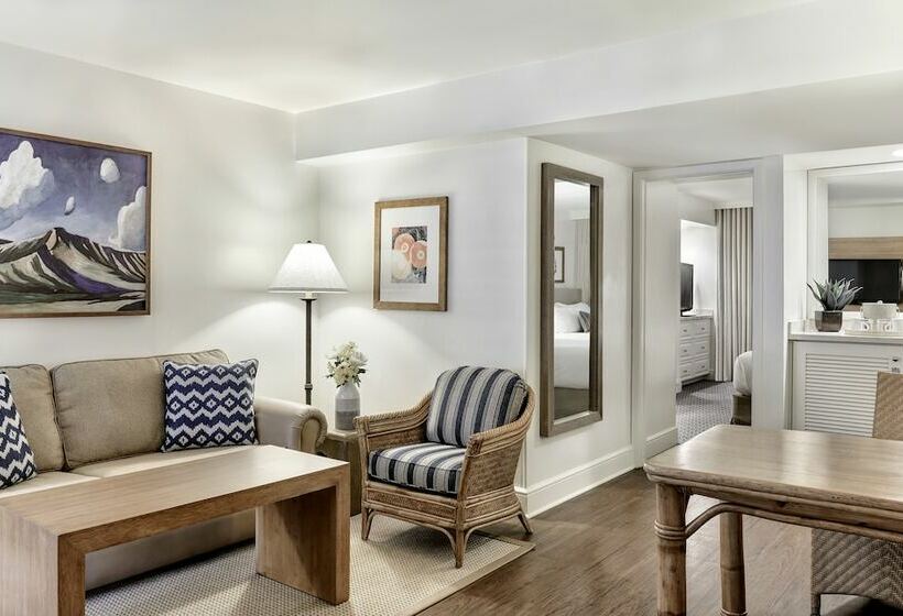 豪华套房, Arizona Grand Resort