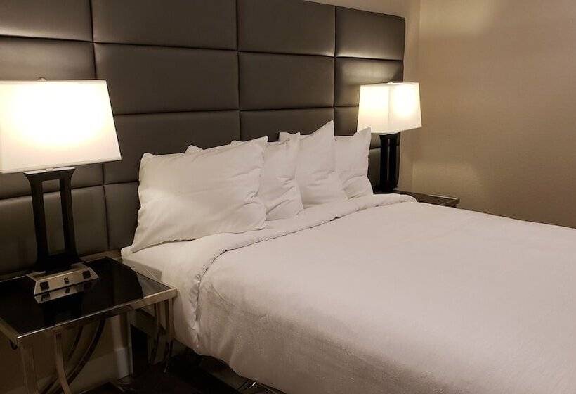 جناح غرفتين نوم, Barefoot Beach Club