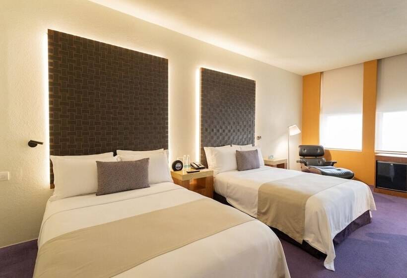 Номер Deluxe, Camino Real Monterrey