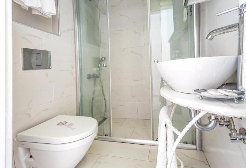 스탠다드 룸, Club çapa