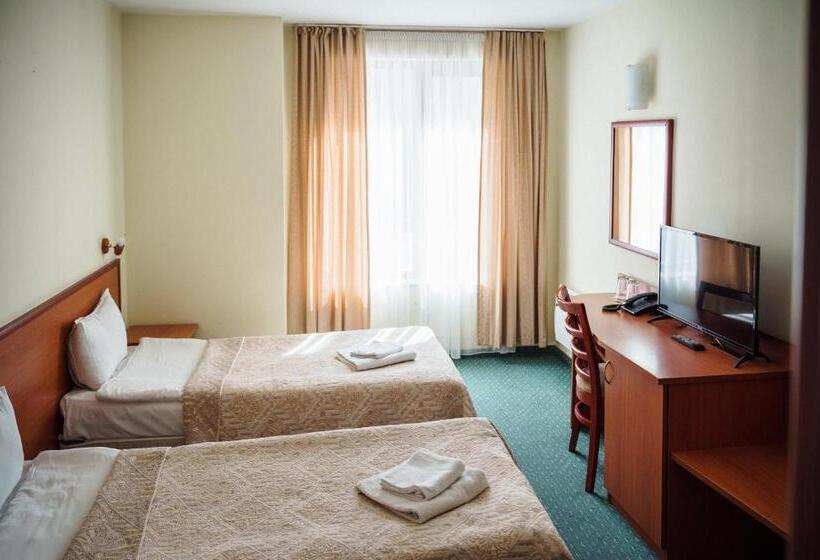 اتاق استاندارد با بالکن, Dionis