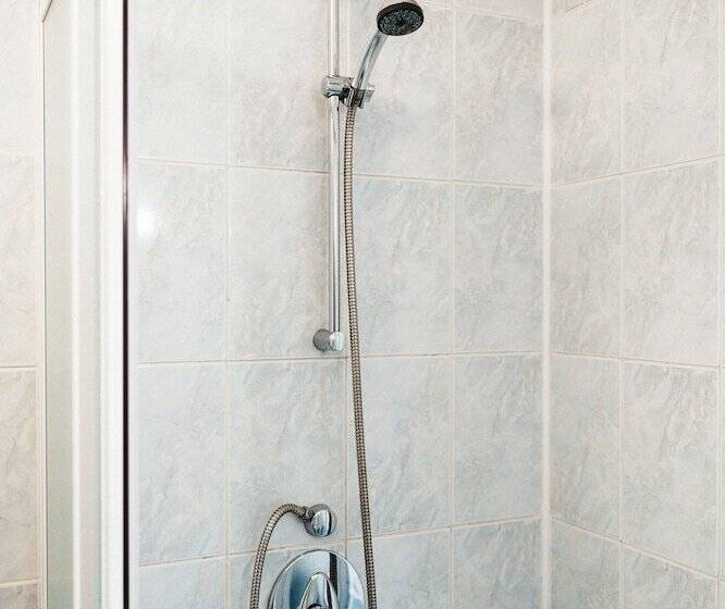 اتاق استاندارد با بالکن, Dionis