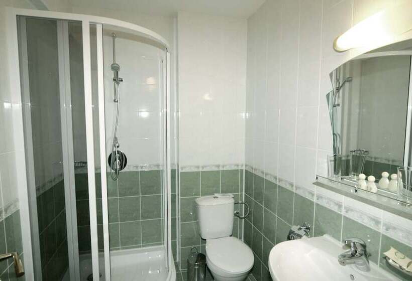 استودیوی استاندارد, Dionis