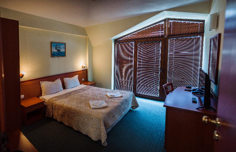 استودیوی استاندارد, Dionis