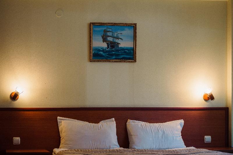 اتاق لوکس, Dionis