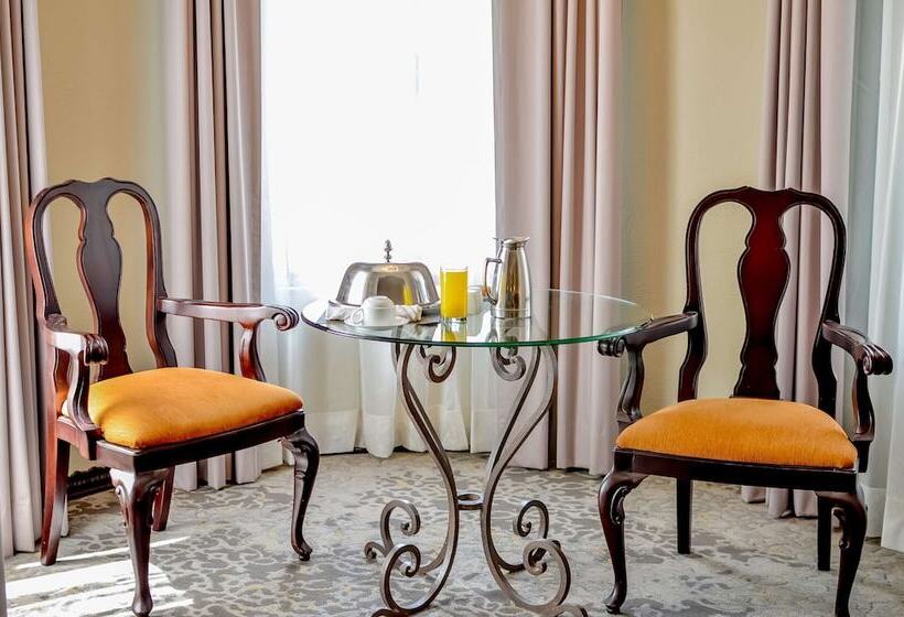 اتاق لوکس, Hilton Guatemala City