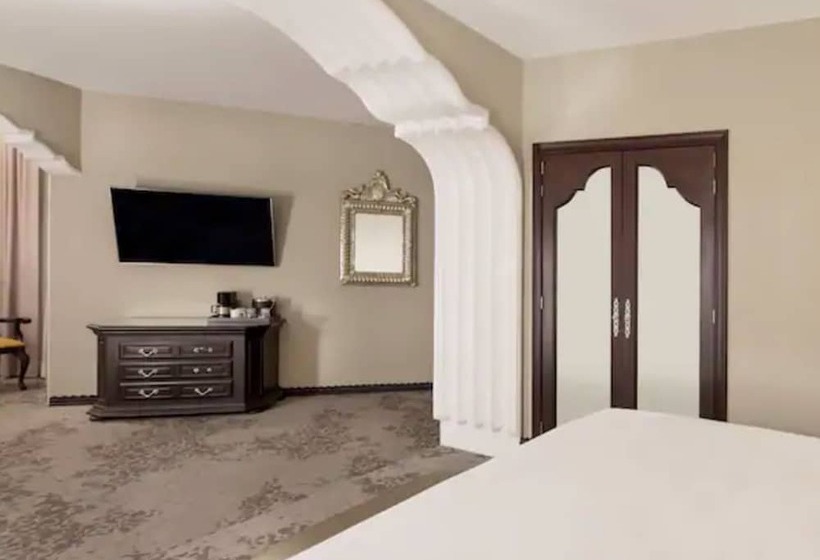 اتاق لوکس, Hilton Guatemala City