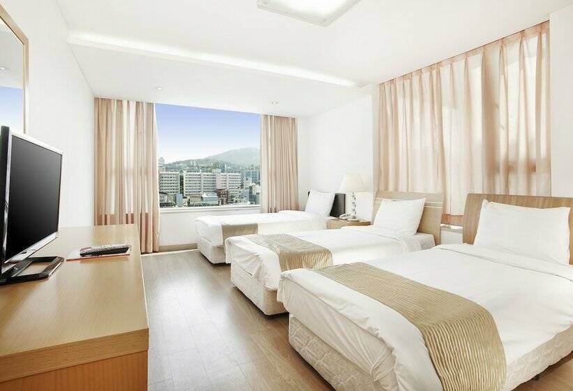 Номер Стандарт Трехместный, Hyundai Residence Seoul