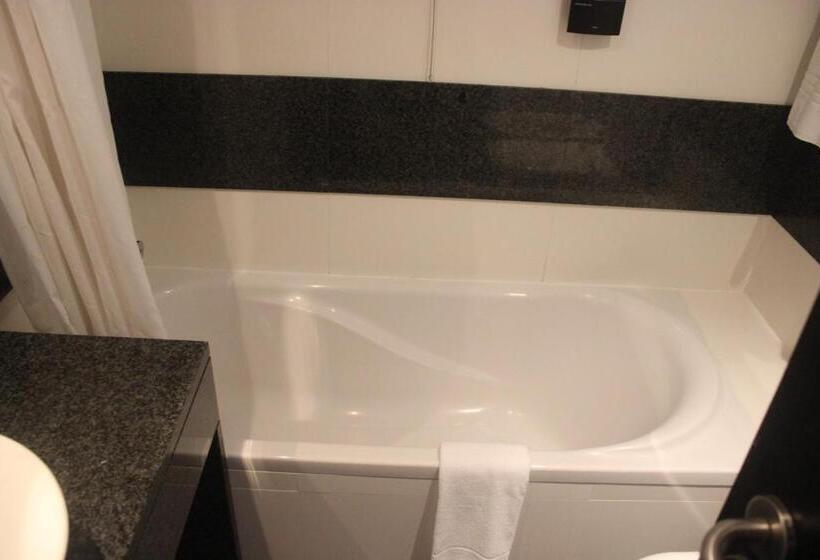 标准单人间, Ordem De Santiago