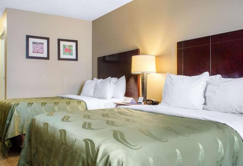 Номер Стандарт 2 Двуспальные Кровати, Quality Inn Ruston