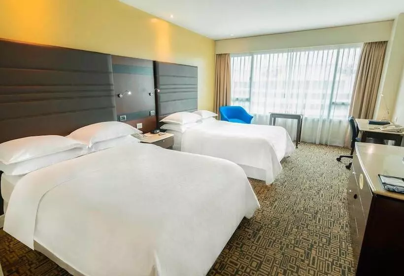 クラブルーム, Sheraton Guayaquil