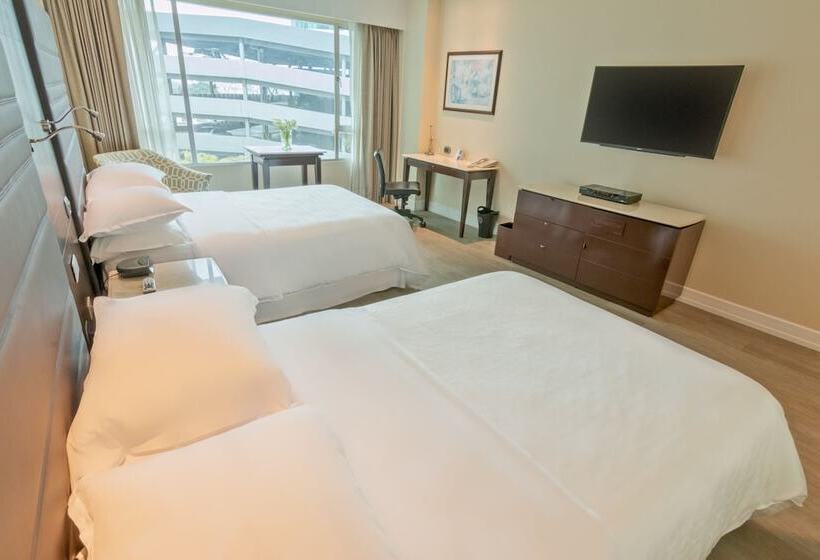 اتاق کلاب, Sheraton Guayaquil